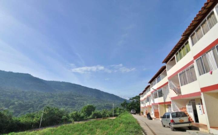 Apartamento De Lujo San Gil Luaran gambar